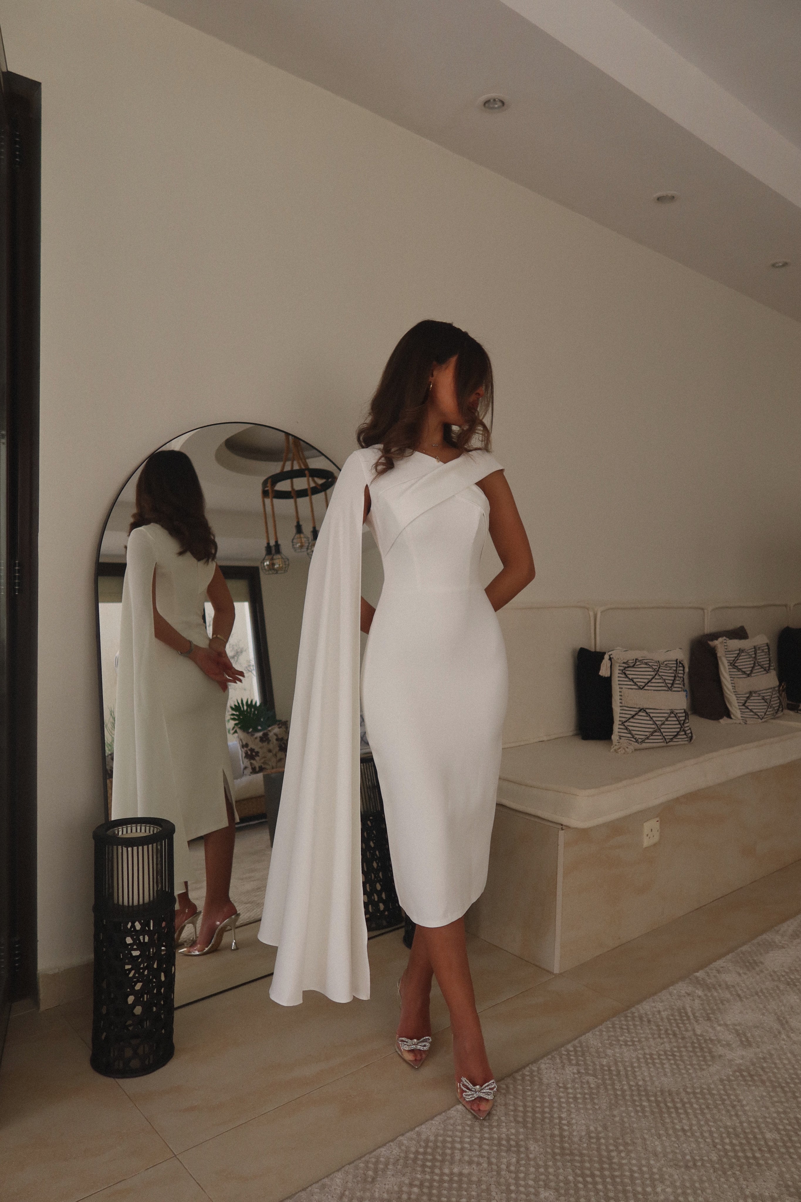 HN Clara White
